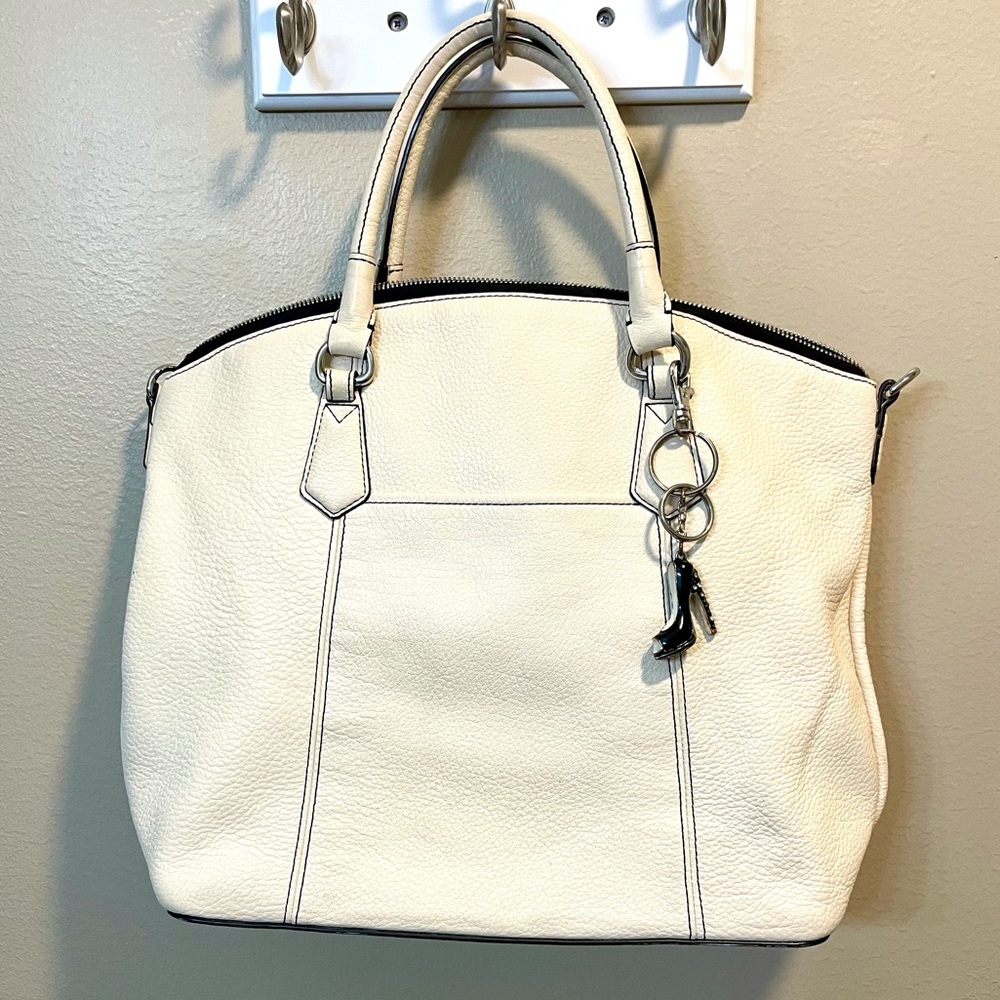Aimee Kestenberg white leather oversized purse handbag overnight bag